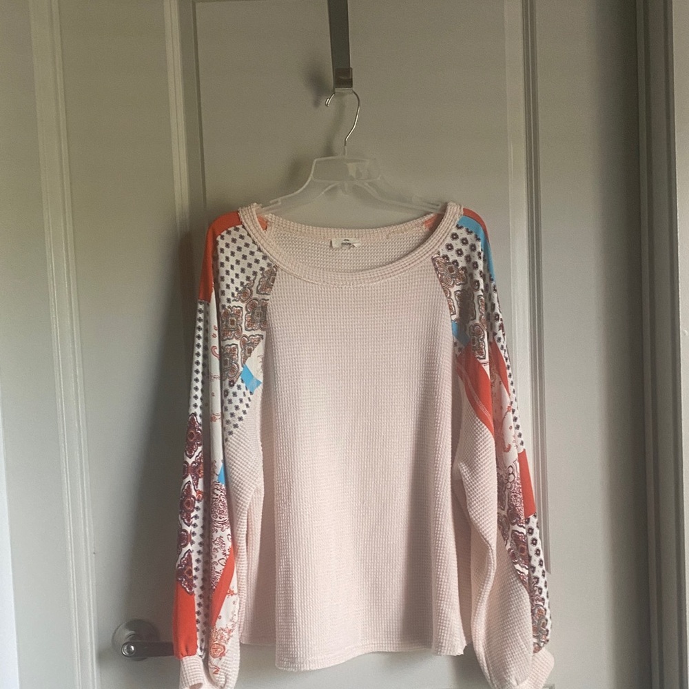 Entro Women’s Patterned Long Sleeve Top